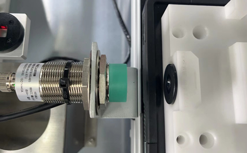 ���I(y��)RFID�x��(xi��)���c�����쾀(xi��n)����܇(ch��)�a(ch��n)��(xi��n)���푪(y��ng)�ð���